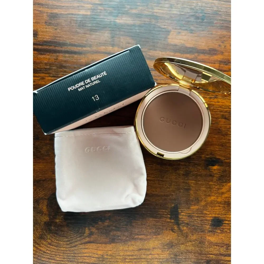 Gucci Poudre de Beauté Mat Naturel pressed face powder | Shade 13